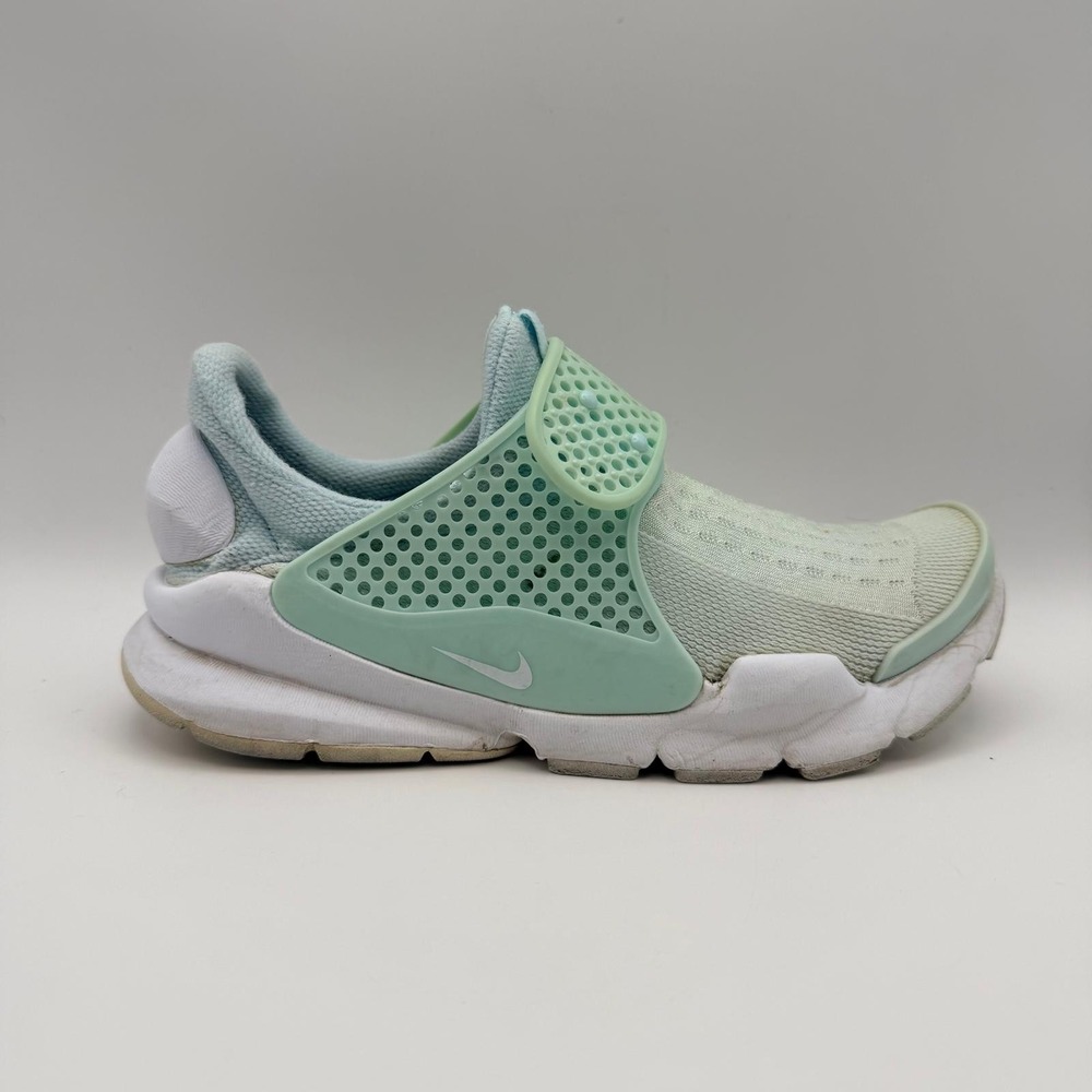 Nike Sock Dart SE Shoes Women's US 6 Mint Green Slip On Sneakers 848475-403